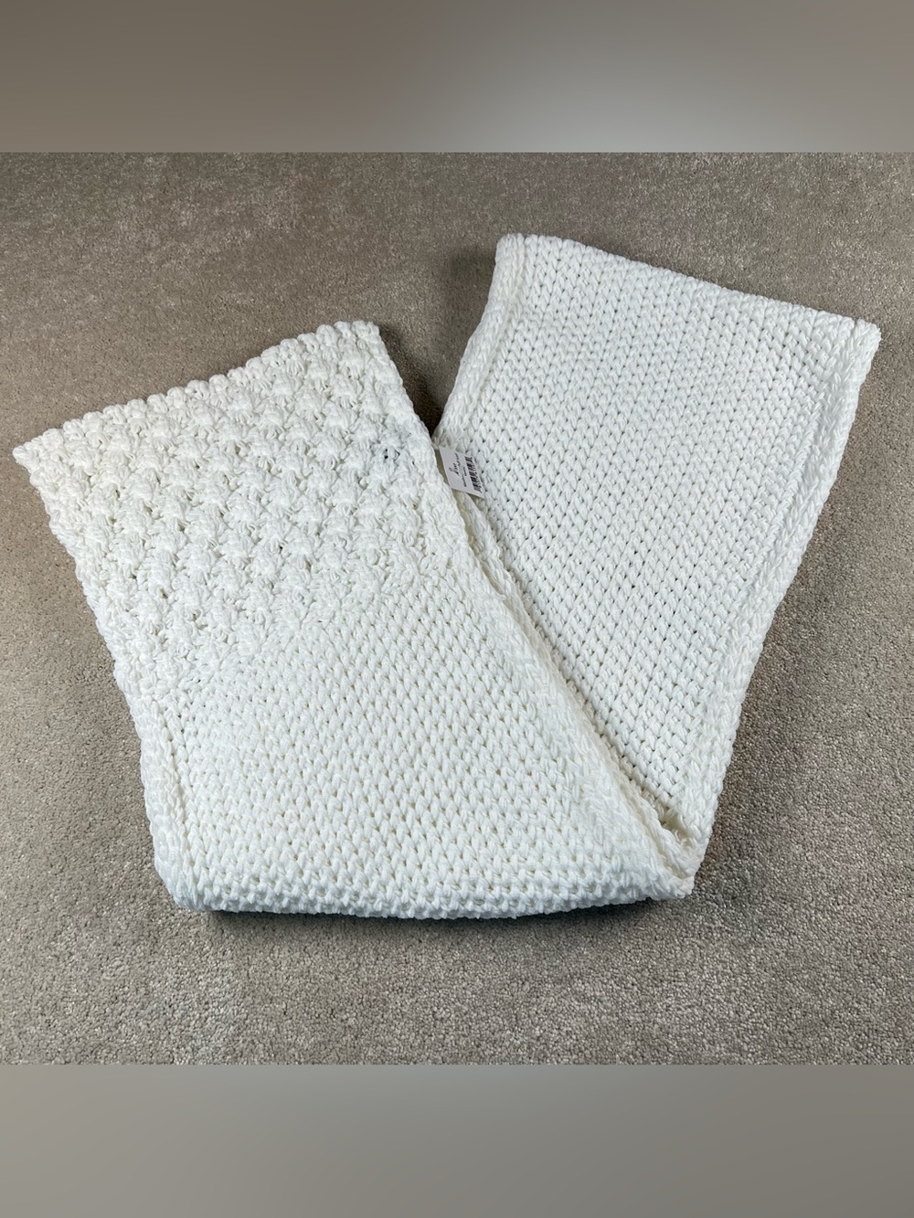 Winter Scarf Cream Knit NWT Cozy Soft Amanda Blue Marshmallow Puff Vanilla